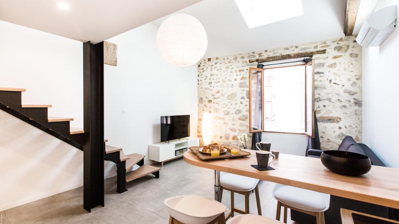 Au Coeur Du Vieil Antibes Et A 2 Pas De La Mer... Apartment ภายนอก รูปภาพ